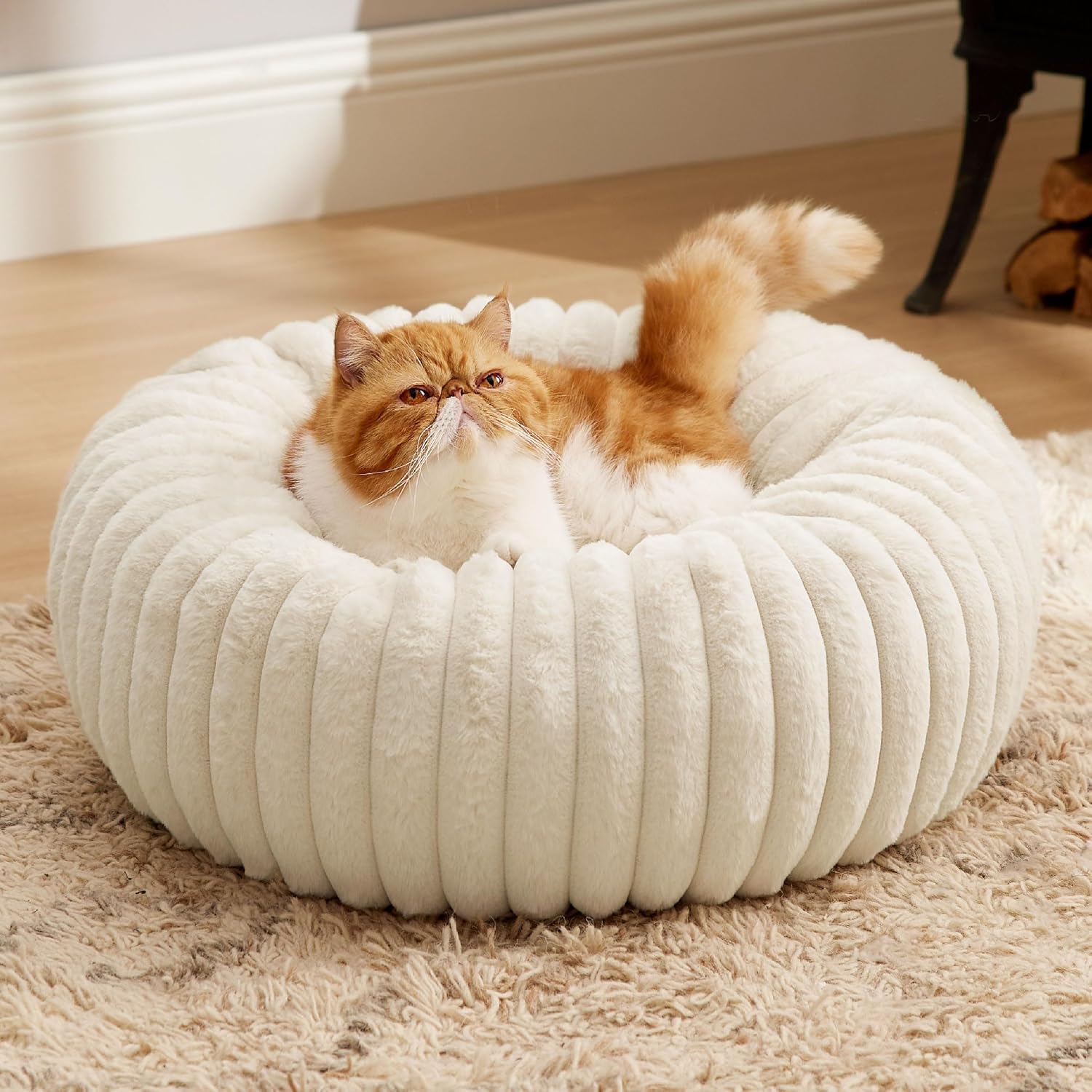 20-Inch Calming Donut Cat Bed with Removable Washable Fleece Cover and Supportive Plush Fill, Cream